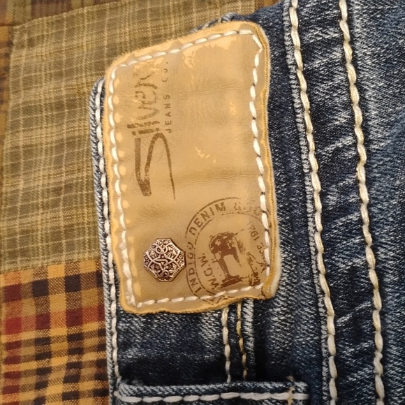 Silver Jeans Natsuki Capri - Picture 5 of 7